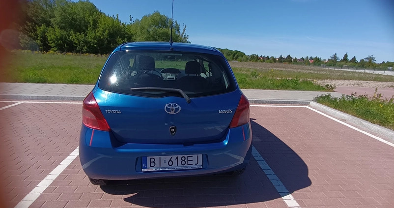 Toyota Yaris cena 8900 przebieg: 121000, rok produkcji 2006 z Białystok małe 67